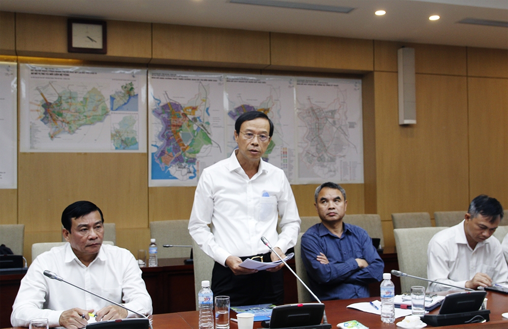 Chủ tịch UBND tỉnh Bà Rịa – Vũng Tàu Nguyễn Văn Thọ tiếp thu các ý kiến đóng góp.